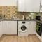 Stylish Studio with Pool Access, Free parking, Paphos center - Work Friendly