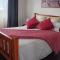 Peaceful Throsby Stay with Garden and Garage Perfect for Families