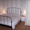 Country House in Poperinge near WWI Sites