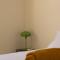 Seaview apartment newly renovated to high quality