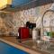 Seaview apartment newly renovated to high quality