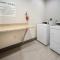 Holiday Inn Express Hotel & Suites St. Charles by IHG