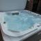 Juliet Cottage HOT TUB Sleeps 3 Singles or Double