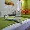 Emotion Avenida Tulum Hotel & Hostal