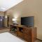 Comfort Suites West Omaha