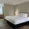 Travelodge by Wyndham Gainesville