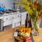 Top Floor Warehouse Haven in Surry Hills Sydney