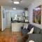 AMAO-Curry - City Center - 100 m2 - 7 Personen - Balkon - 2 Schlafzimmer - KingSize Betten