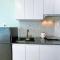 MIDMOST C22 Apartment