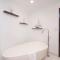 Britannia 7 Mile Beach Condo