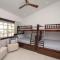 Britannia 7 Mile Beach Condo