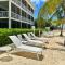 Crescent Point #9: 3Bed Condo