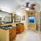 Parrot-ise 4 Bedroom Villa