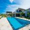 Stepping Stone 4 BR East End