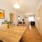 2 bedroom flat in city centre