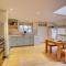 4 Doric Place