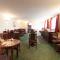 Roselawn Hotel