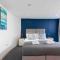 Large Period 2-Bed Apartment Close to Town