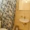 Merryland Studios & Apartments
