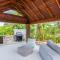 The Mastic Cana Luxury Cottage