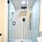 Stylish Studio Paseo Arts Full Kitchen #19c