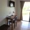 Hotel Colinas del Sol