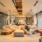 Stylish 2BD - CDT - Gym, Pool, Parking - Sleep 8