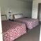 Tarragon Motel - Marinette