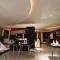 Hotel Suites 108