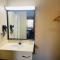 Super 8 by Wyndham Gloucester