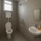 Apricot Homestays