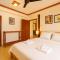 Apricot Homestays