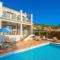 Villa Leanda by Villa Plus