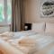 Hotel Attaché l contactless check-in