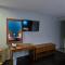 Avenue Motel