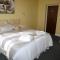 Sandpiper Inn B&B and Pub