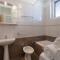 Apartment Rubina, 2 bedrooms, big terrace and secure parking
