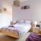 Bay View Apartment