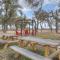 Hill Country-Fire Pit & Hot Tub!