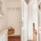 Haus Josias B - links