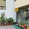 Super Hotel O Jammu Near Ragunath Bazaar Formerly GoodWill