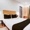 Super Townhouse Ulsoor Near Halasuru Metro Station