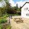 Onnen Fawr Farmhouse - Cray