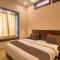 Super Townhouse Amaraa Farms Near LuLu Hypermarket