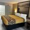 Super 8 by Wyndham Fayetteville