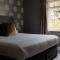 Lyzzick Hall Hotel