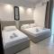 Omnia Apartments