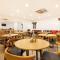 Super Townhouse THE CINCO HOTEL NEAR ESI HOSPITAL ( SR NAGAR)