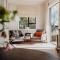 Dalton Cottage - Dreamy Retreat in Lush Gardens