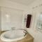 Zeta Suites 2 By Platform 357